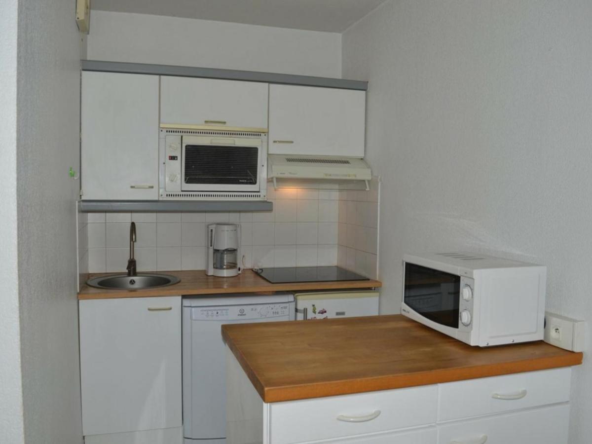 Frejus: Appt 2P, 5 Pers, Piscine, Plage A 150M, Parking, Animaux Ok - Fr-1-226A-357 Экстерьер фото