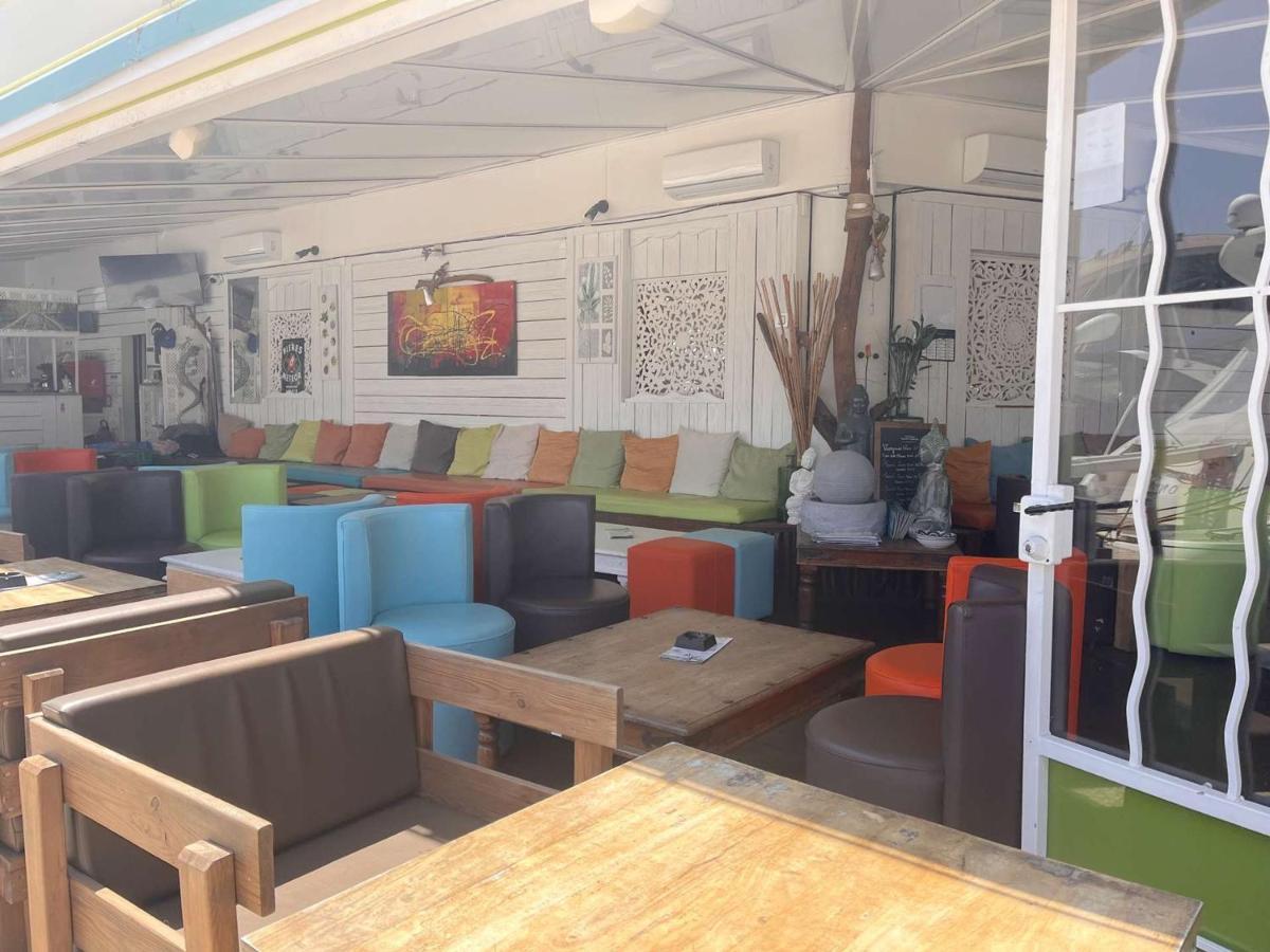 Frejus: Appt 2P, 5 Pers, Piscine, Plage A 150M, Parking, Animaux Ok - Fr-1-226A-357 Экстерьер фото